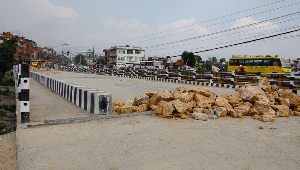 निर्माण सम्पन्न भएको १० वर्ष बित्यो, तर विष्णुमतिको पुल सञ्चालनमा आउन अझै अन्योल