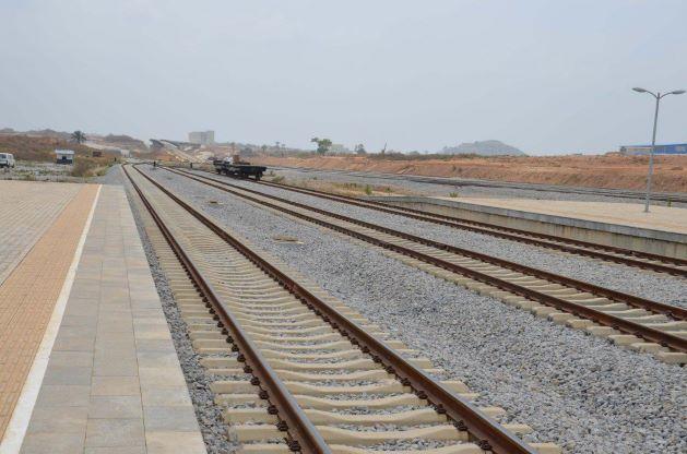 जग्गा मुआब्जाको विवादले कार्गो रेलमार्ग अलपत्र 