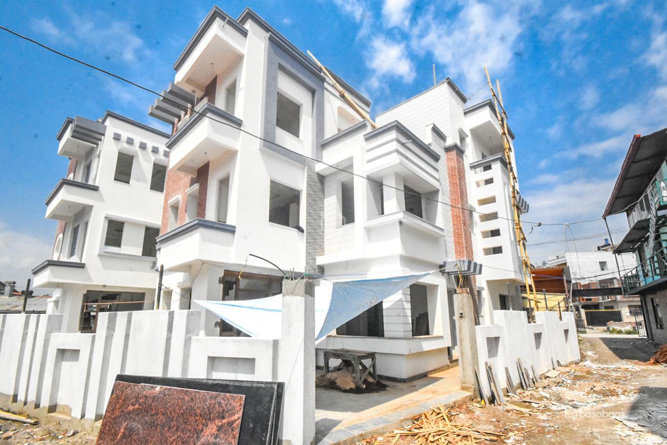 बुढानीलकण्ठमा ३ वटा सुविधासम्पन्न घरहरू बिक्रीमा