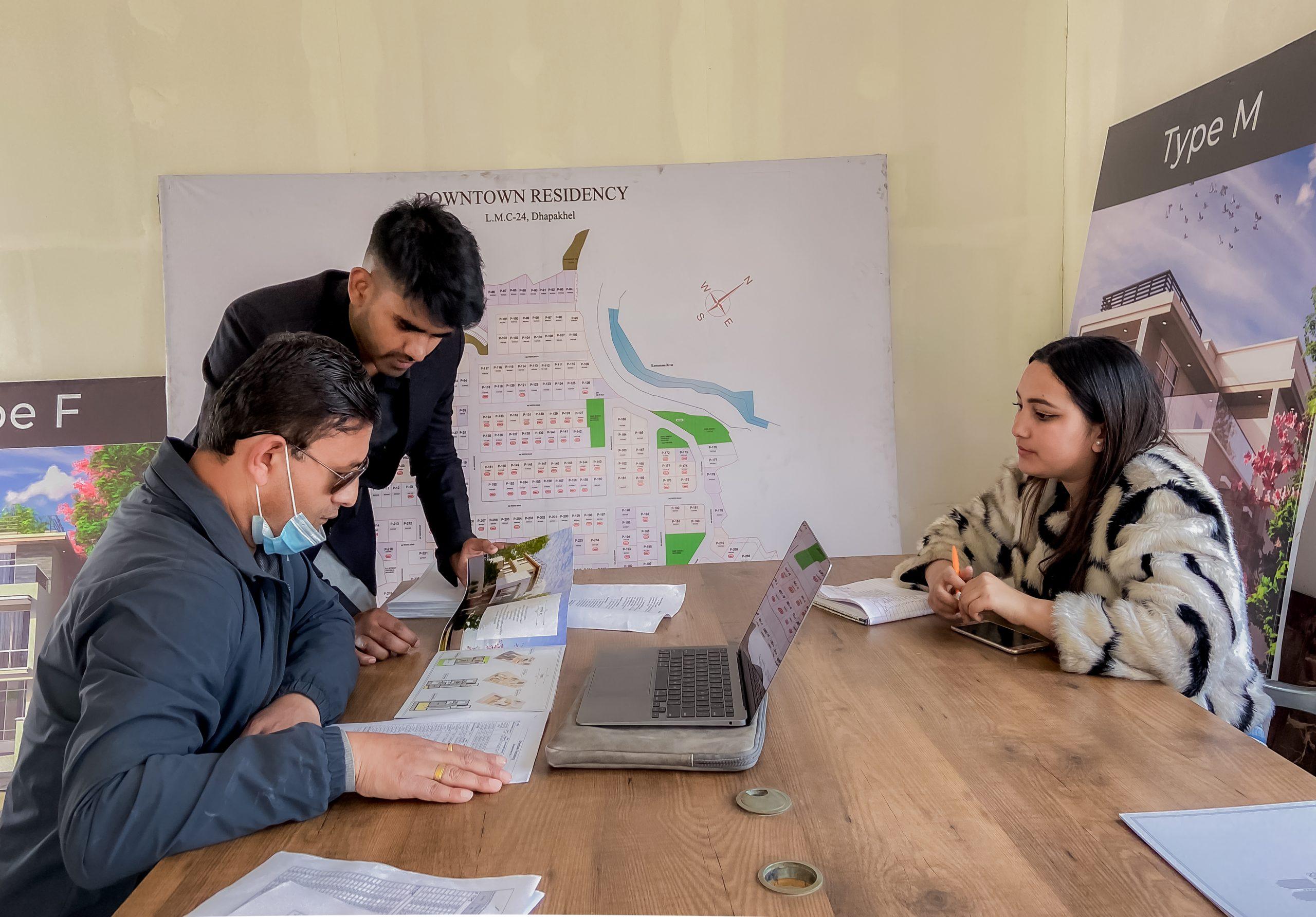 डाउनटाउन प्रपर्टी सेल्स इभेन्टः  पहिलो दिनमै २७ परिवारले गरे प्रत्यक्ष अवलोकन