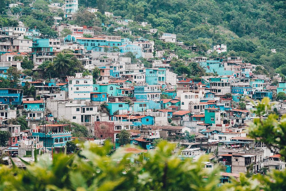‘पक्की घर’को मोह बढ्दै, नेपालभर कति परिवार बस्छन् ‘कच्ची घरमा’ ?