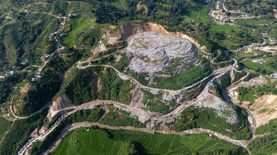 जग्गा अधिग्रहणको मागसहित विरोधमा उत्रँदै बञ्चरेडाँडाका स्थानीय
