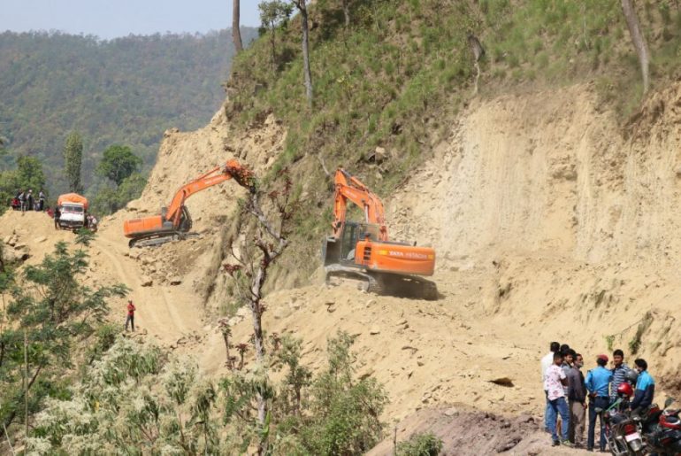 कर्णाली प्रदेशमा एक वर्षभित्र १ हजार साना सडक निर्माण गरिँदै