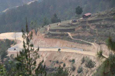 भक्तपुर-नगरकोट १० वर्षदेखि सडक अलपत्र, ठेक्का तोड्ने तयारी