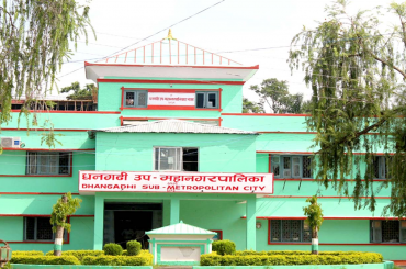 आफ्नै अभियानविपरीत धनगढी उपमहानगरले बनायो नाला मिचेर सडक