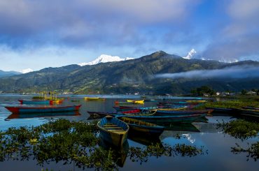 फेवातालमा मिसिने खोला मिचेर घर निर्माण