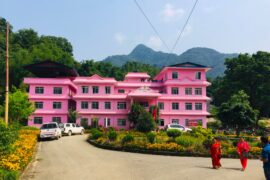नेपालकै पहिलो गुलाबी सहरः जहाँ अन्य रंगका घरहरू किनबेच नै हुँदैनन्